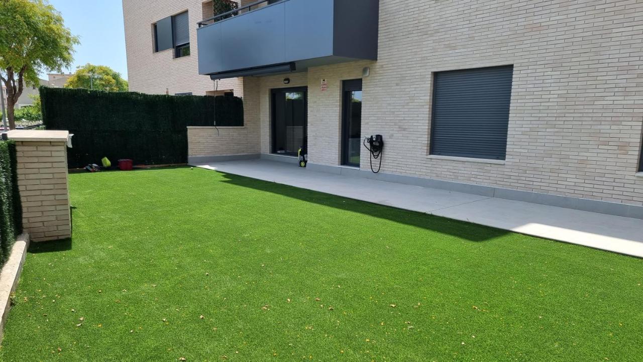 Apartamento Diseno Con Jardin Privado A 100 Metros Del Mar Torredembarra Extérieur photo